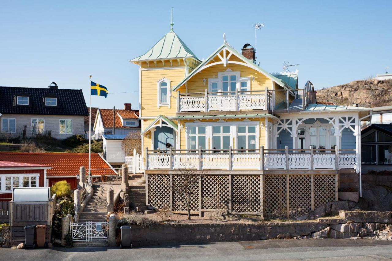 Strandflickornas Annex Gula Villan Lysekil Eksteriør billede